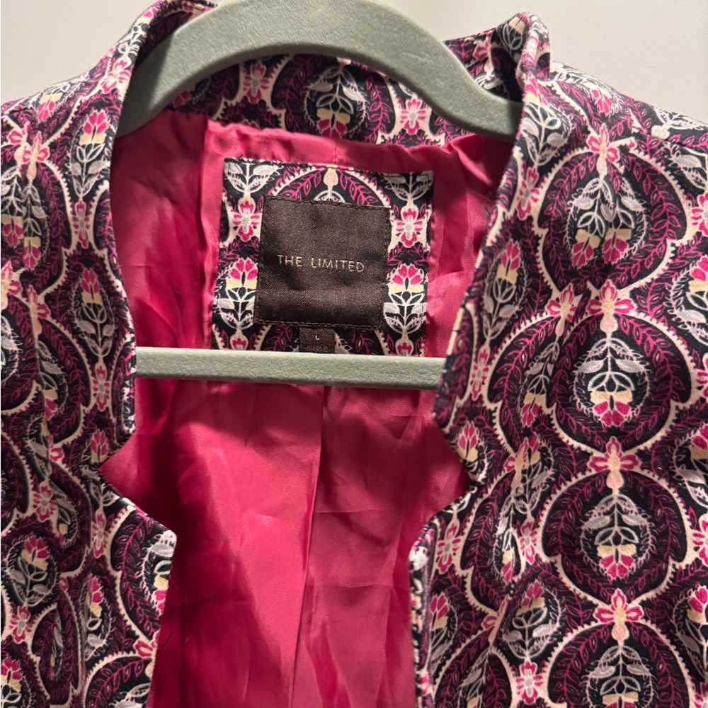 Pink and Black Floral Jaquard Patterned Blazer Jacket The Limited - Picture 6 of 9